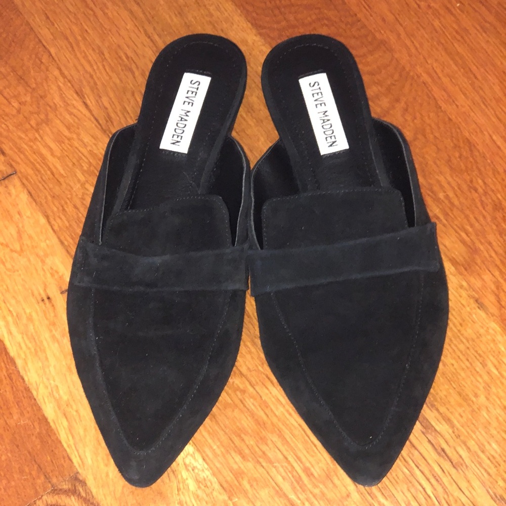 Steve Madden pointed flat mule-black suede
